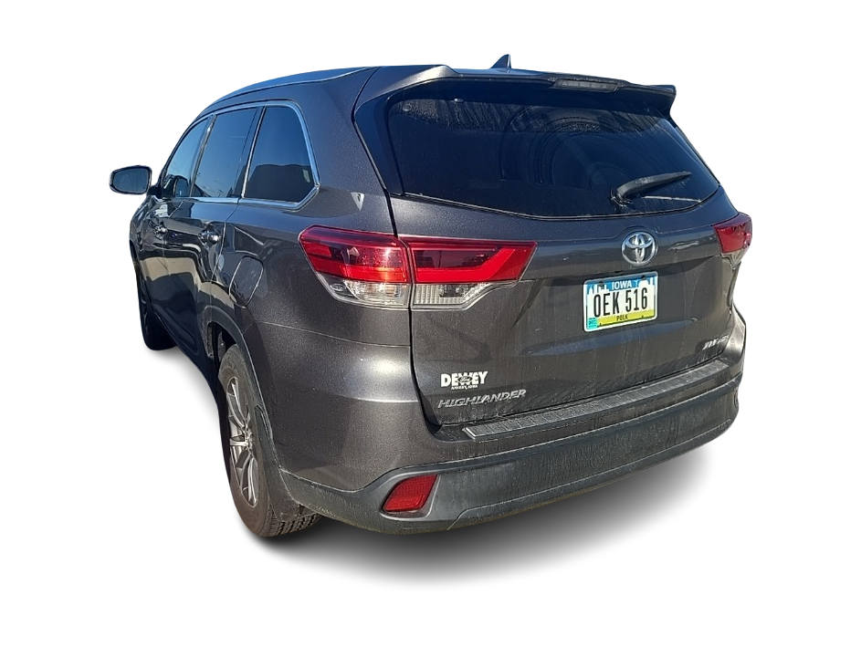Thumbnail: 2018 Toyota Highlander - 2