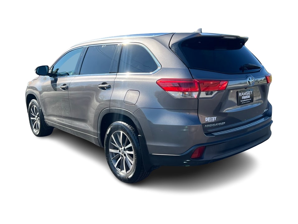 Thumbnail: 2018 Toyota Highlander - 3