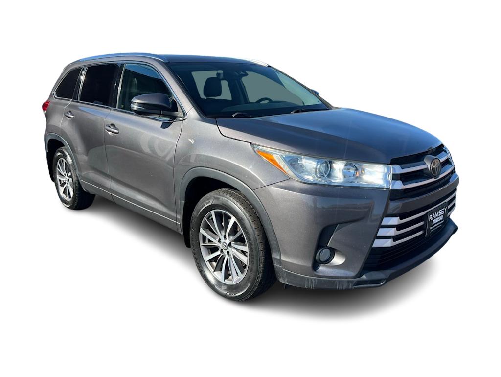 Thumbnail: 2018 Toyota Highlander - 19