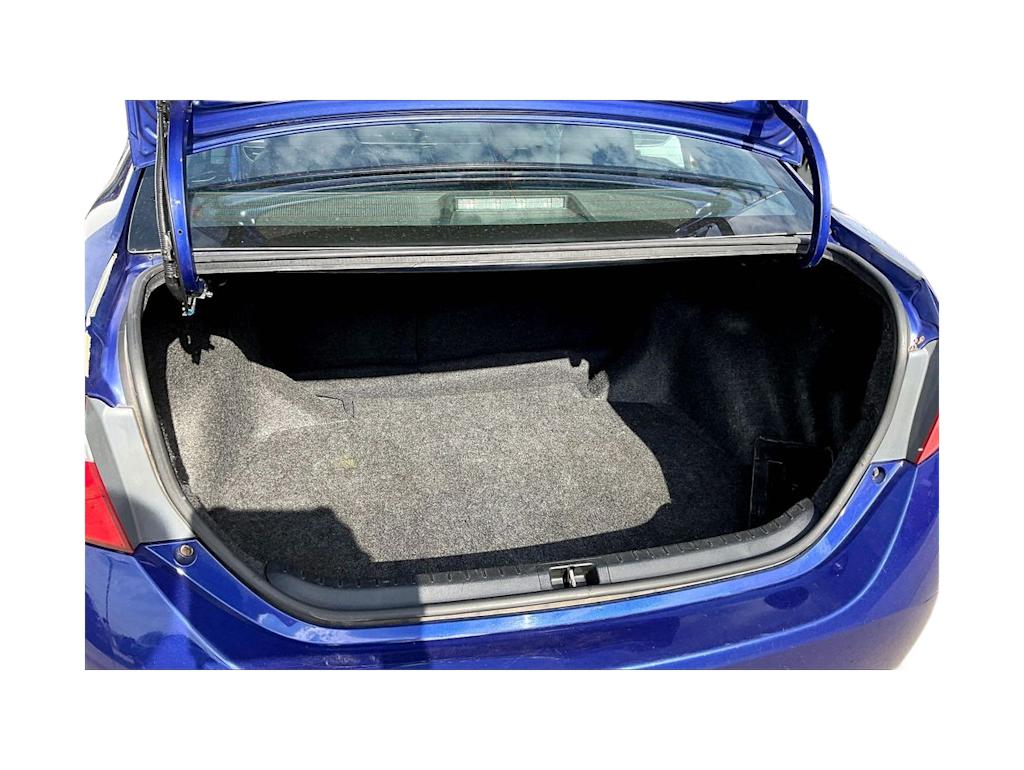 Thumbnail: 2015 Toyota Corolla - 17