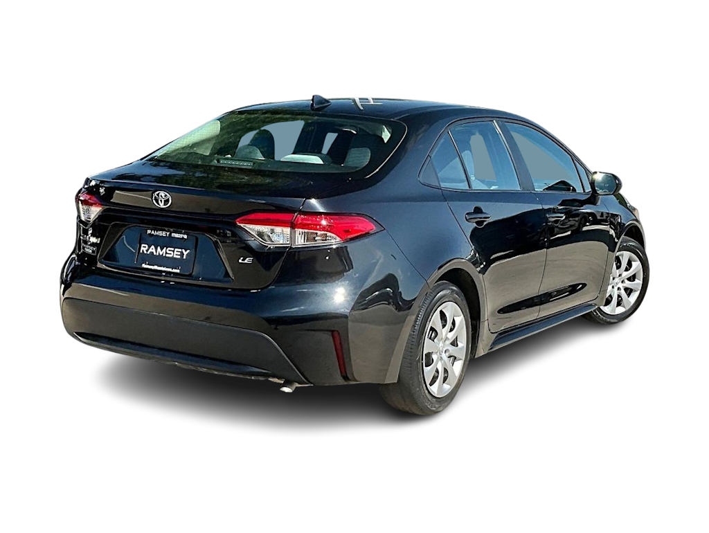 Thumbnail: 2022 Toyota Corolla - 18