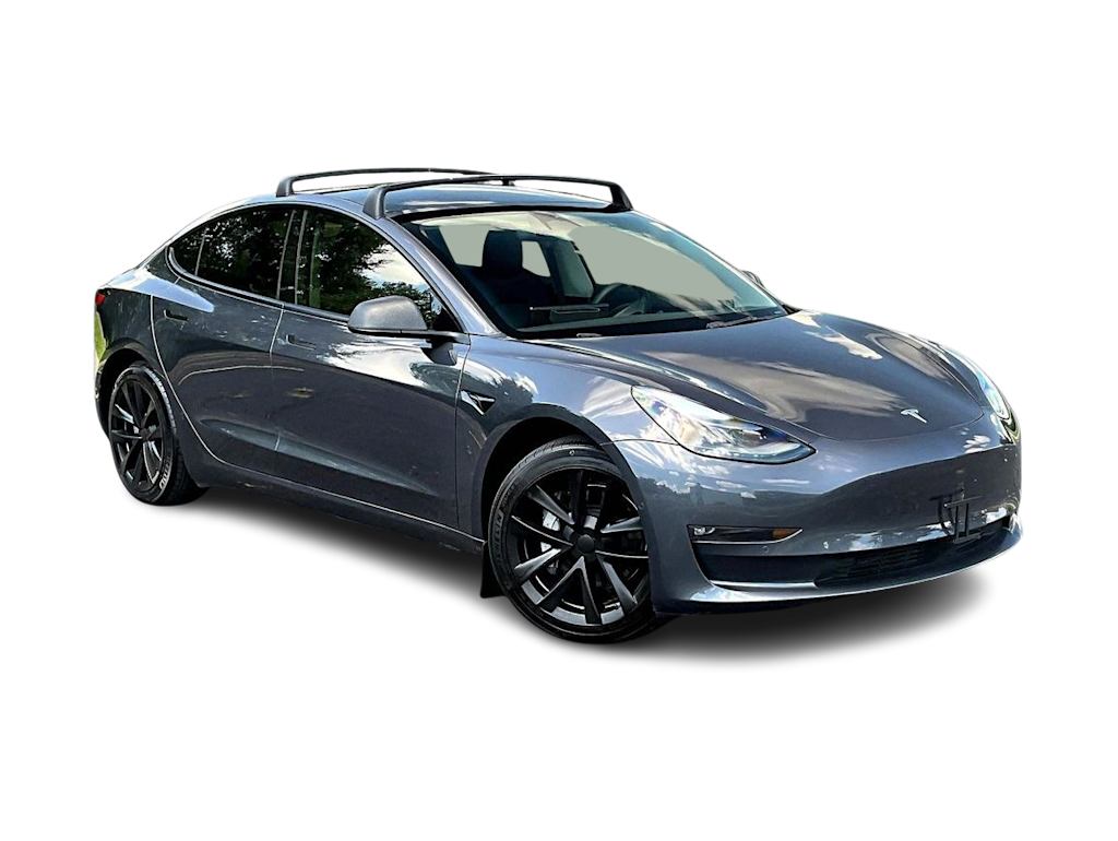 Thumbnail: 2022 Tesla Model 3 - 20