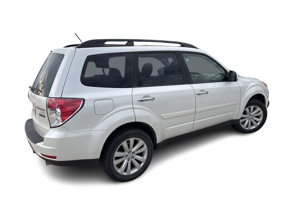 Thumbnail: 2013 Subaru Forester - 10