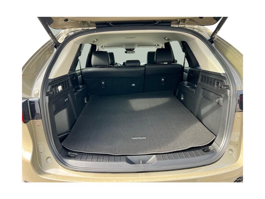 Thumbnail: 2026 Mazda CX-70 - 16