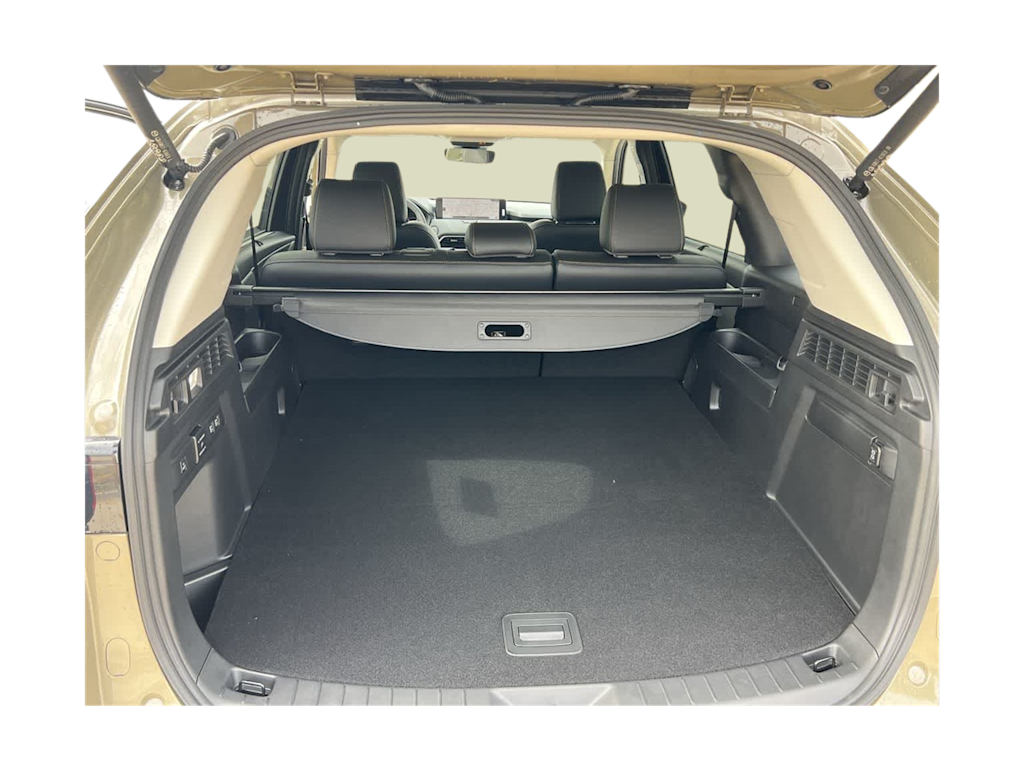 Thumbnail: 2025 Mazda CX-70 - 17