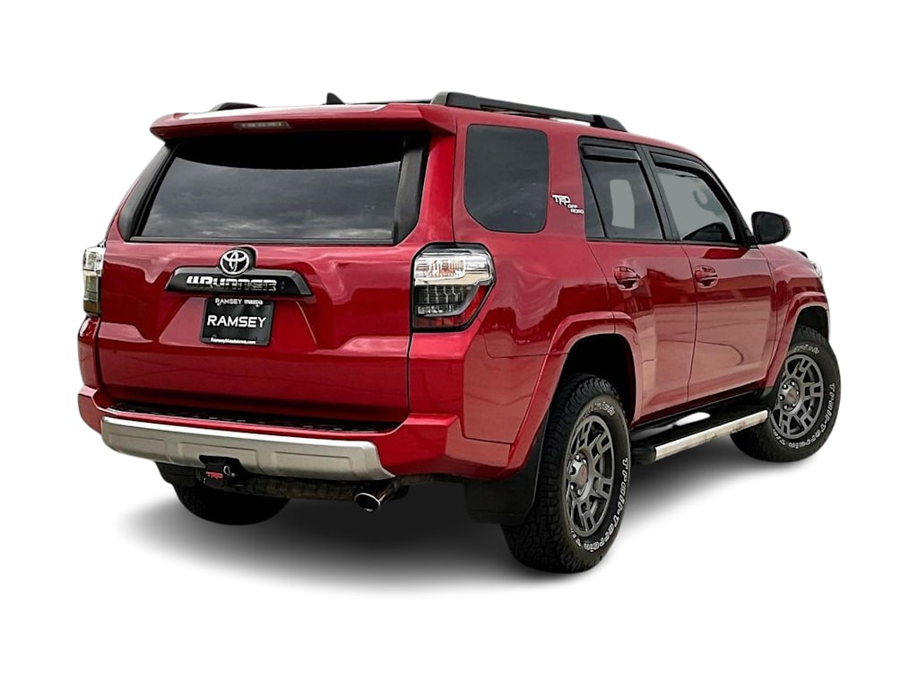 Thumbnail: 2020 Toyota 4Runner - 20