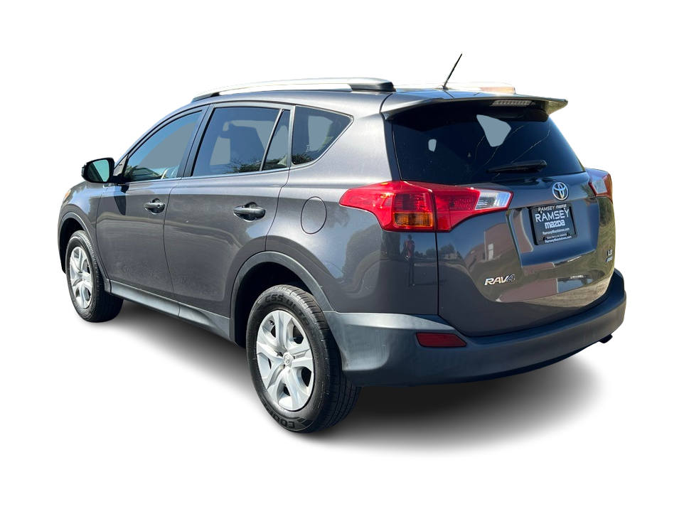 Thumbnail: 2015 Toyota RAV4 - 4