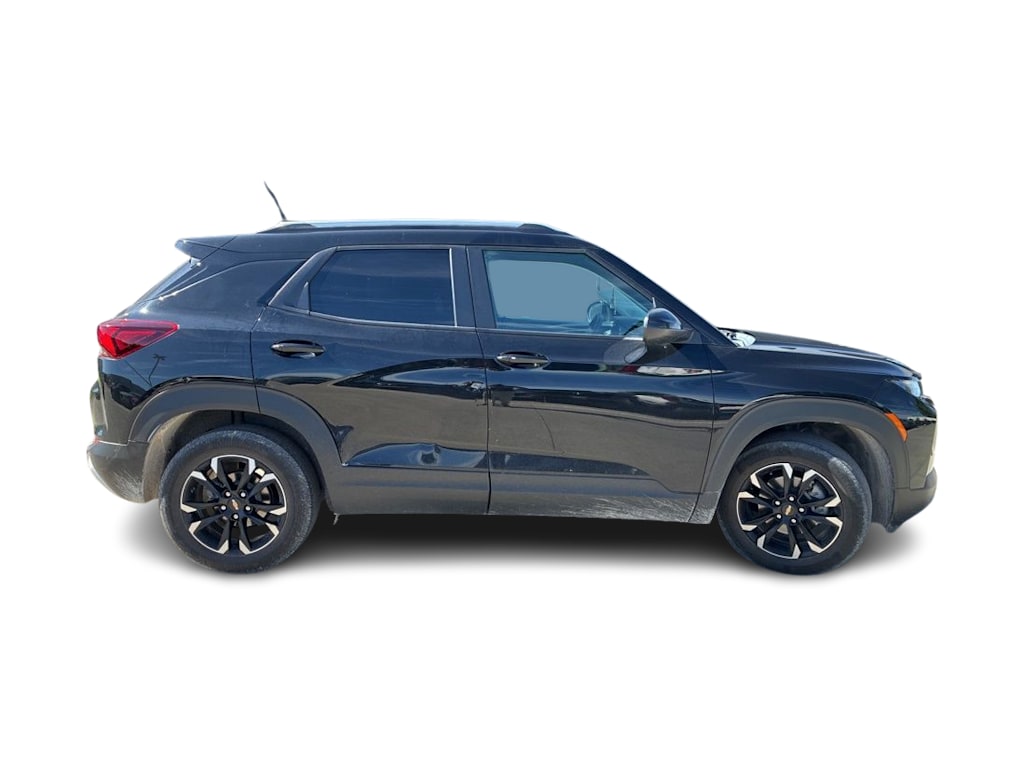 Thumbnail: 2023 Chevrolet TrailBlazer - 9