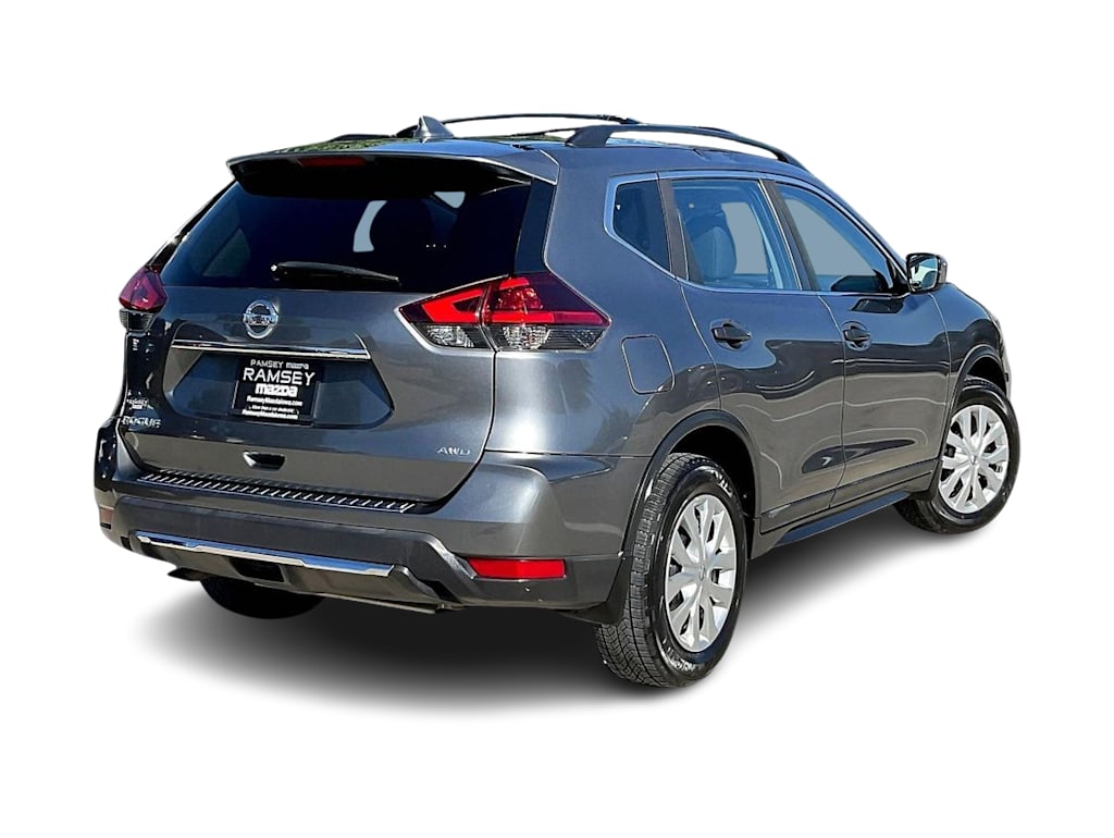 Thumbnail: 2018 Nissan Rogue - 21