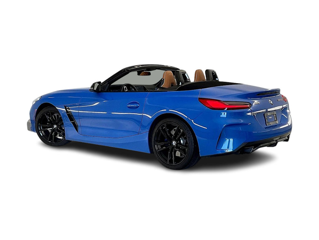 Thumbnail: 2021 BMW Z4 - 3