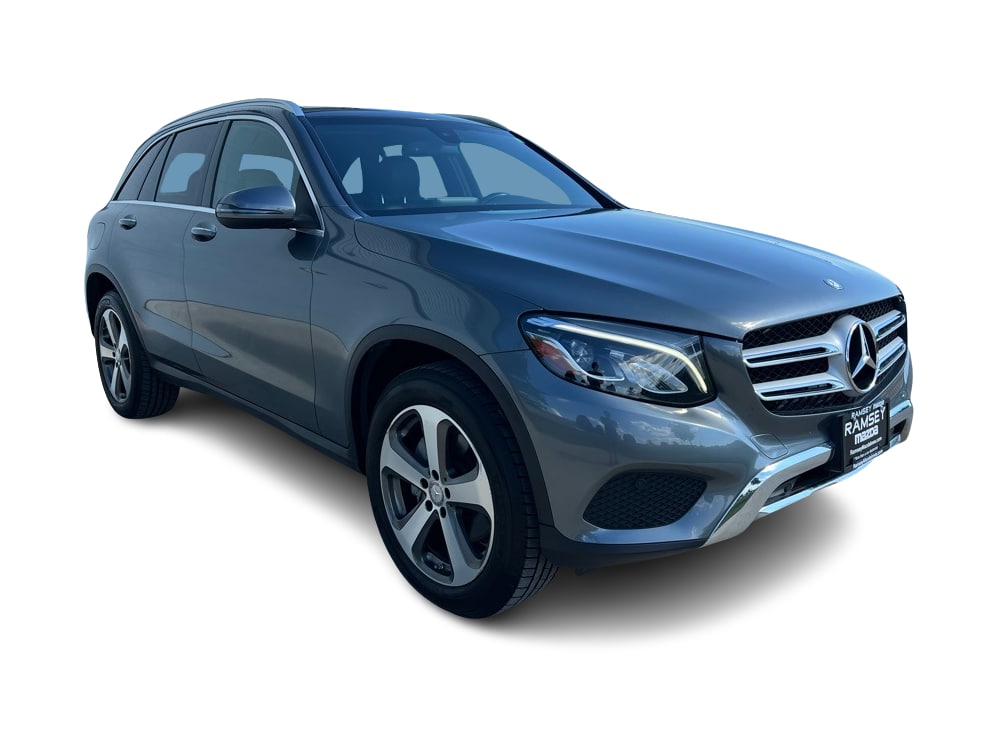 Thumbnail: 2017 Mercedes-Benz GLC - 21