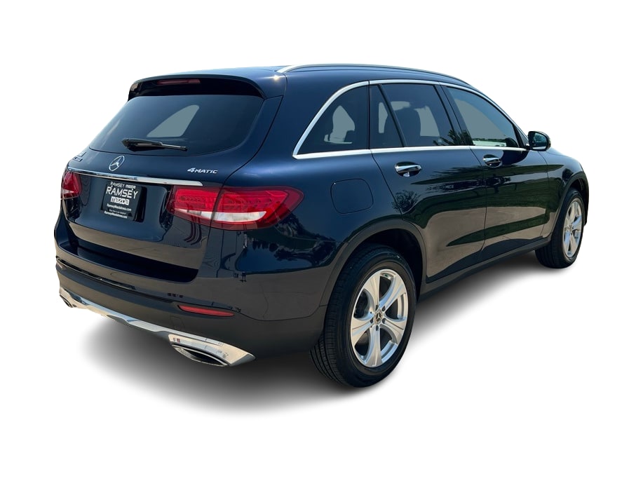 Thumbnail: 2018 Mercedes-Benz GLC - 17