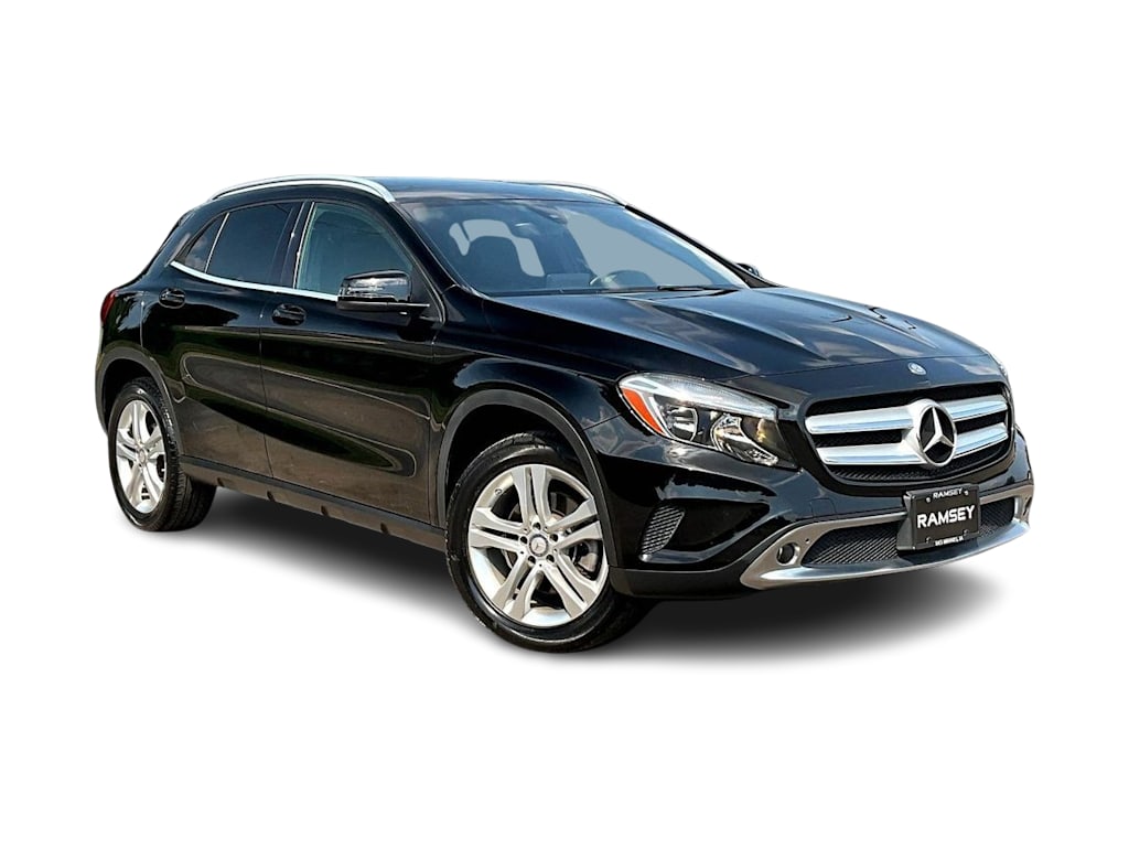Thumbnail: 2017 Mercedes-Benz GLA - 21