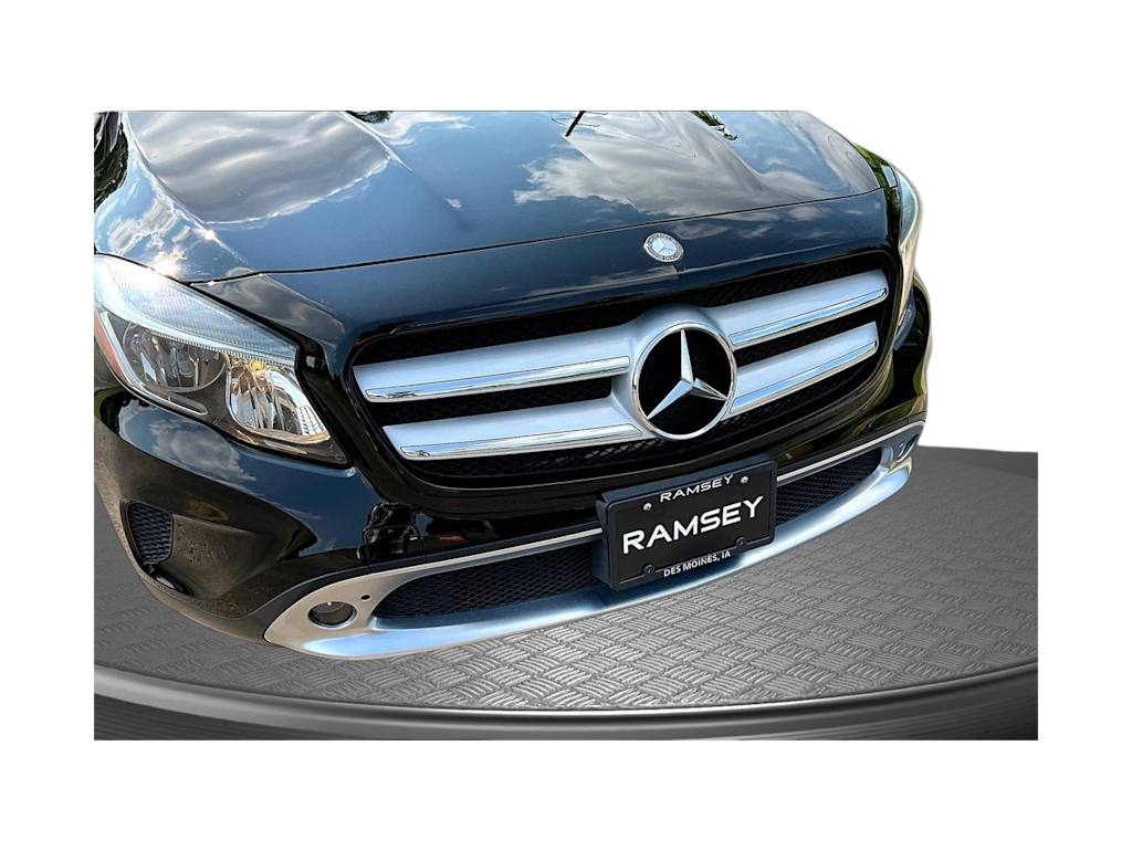Thumbnail: 2017 Mercedes-Benz GLA - 33
