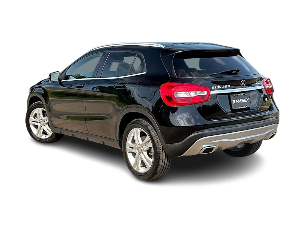 Thumbnail: 2017 Mercedes-Benz GLA - 3