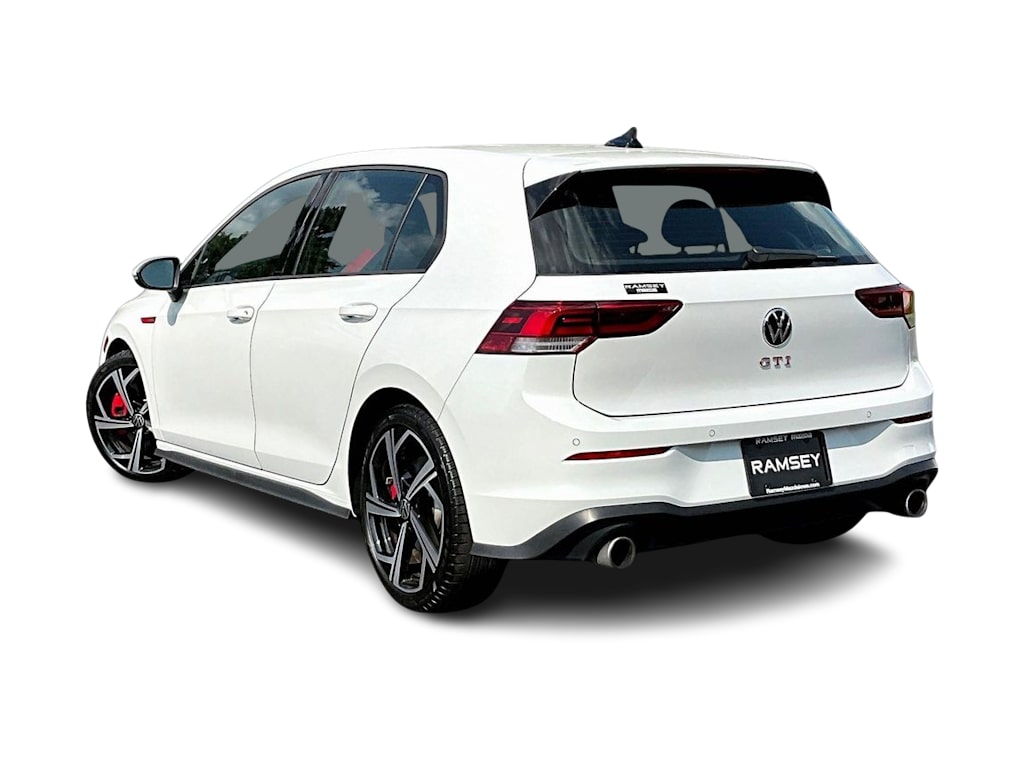 Thumbnail: 2024 Volkswagen Golf - 3