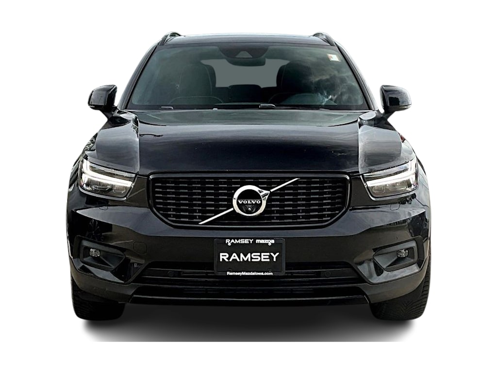 Thumbnail: 2021 Volvo XC40 - 5