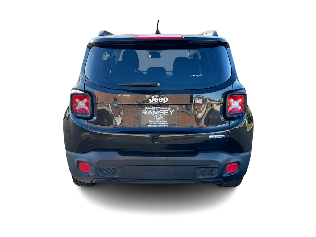 Thumbnail: 2015 Jeep Renegade - 5