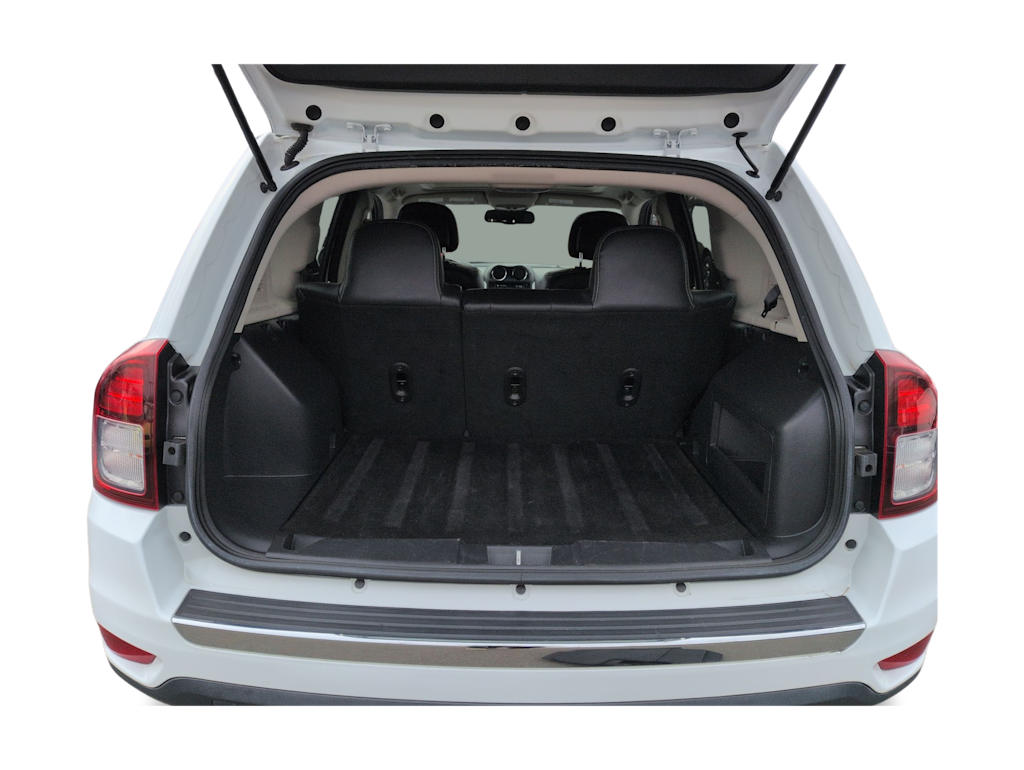 Thumbnail: 2017 Jeep Compass - 18