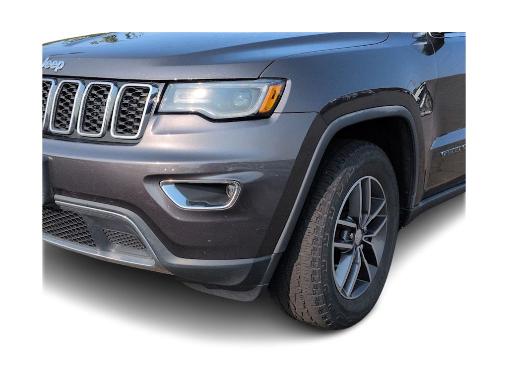 Thumbnail: 2017 Jeep Grand Cherokee - 25