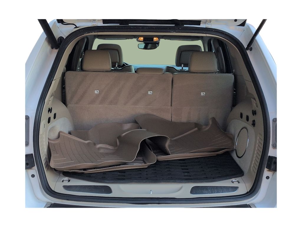 Thumbnail: 2020 Jeep Grand Cherokee - 17