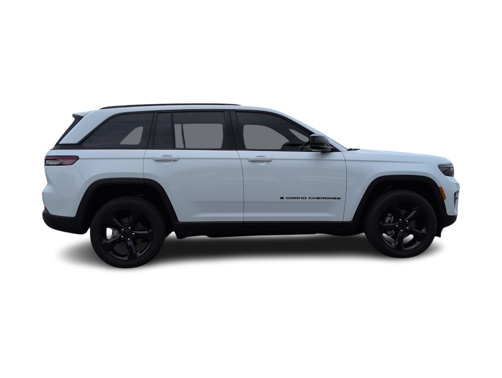 Thumbnail: 2023 Jeep Grand Cherokee - 23