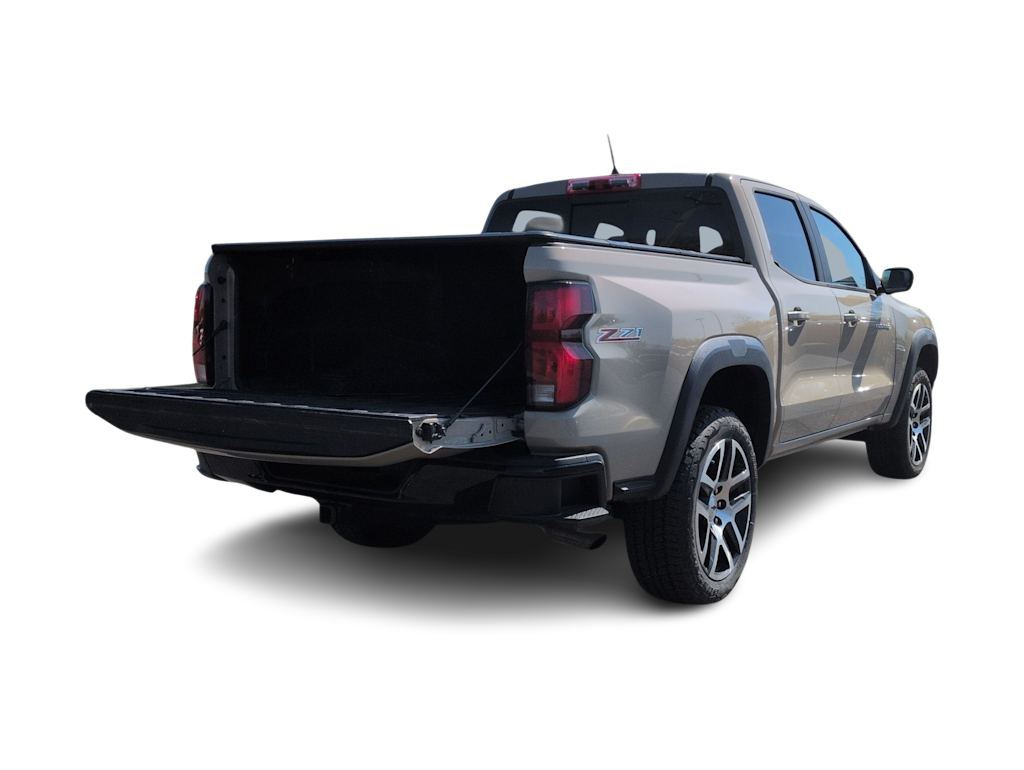 Thumbnail: 2023 Chevrolet Colorado - 22
