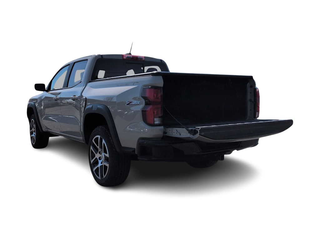 Thumbnail: 2023 Chevrolet Colorado - 4