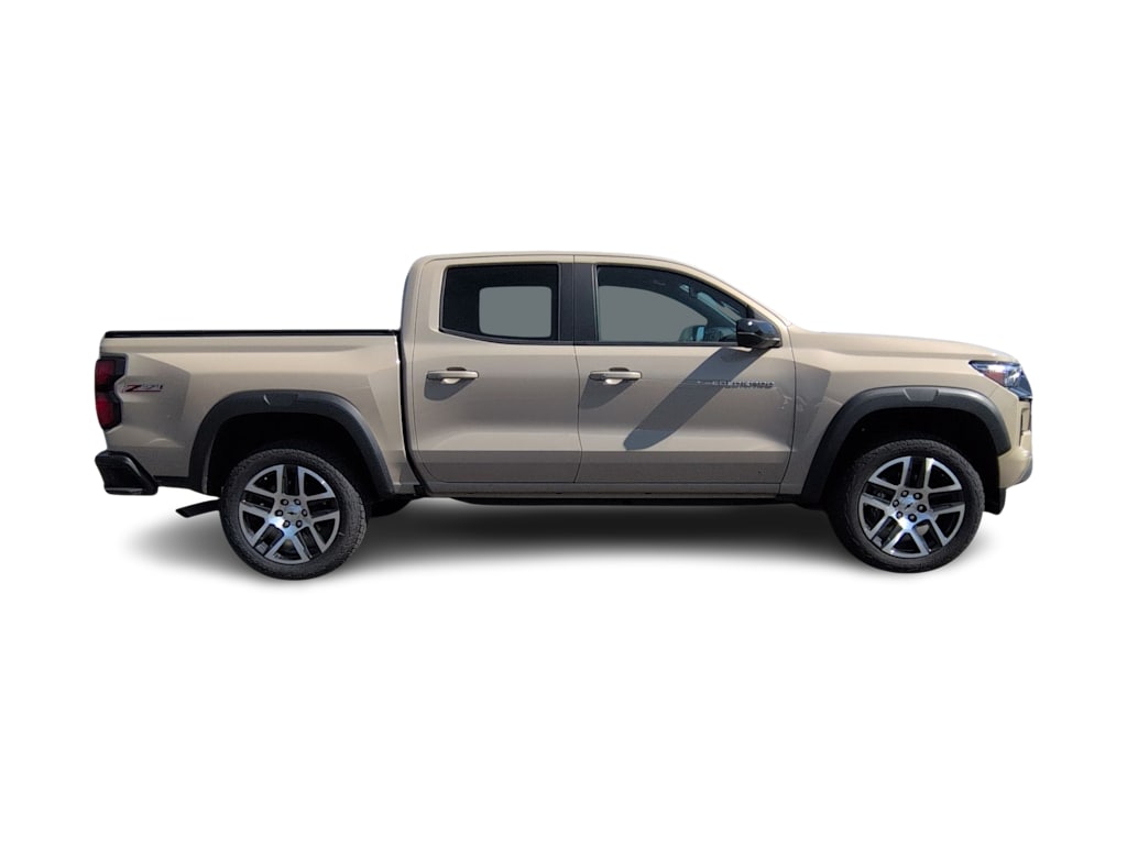 Thumbnail: 2023 Chevrolet Colorado - 23