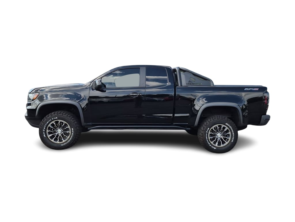 Thumbnail: 2021 Chevrolet Colorado - 3