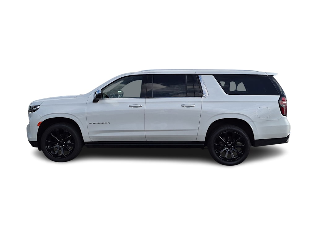 Thumbnail: 2023 Chevrolet Suburban - 3