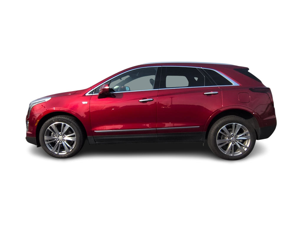 Thumbnail: 2024 Cadillac XT5 - 3