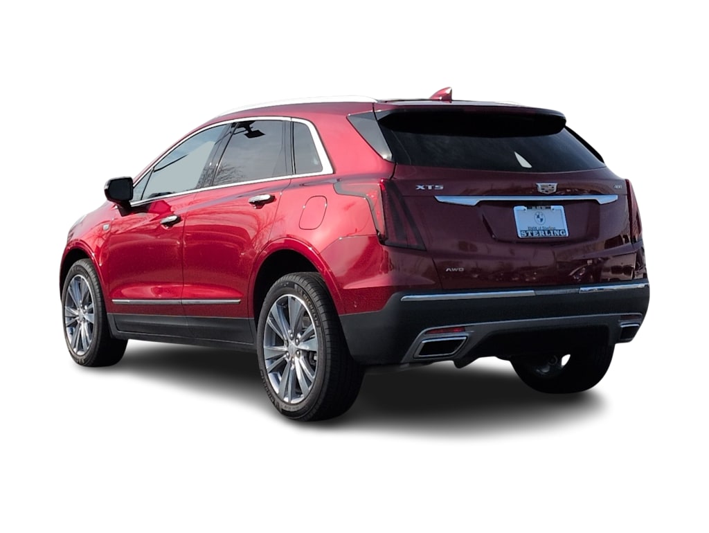 Thumbnail: 2024 Cadillac XT5 - 4