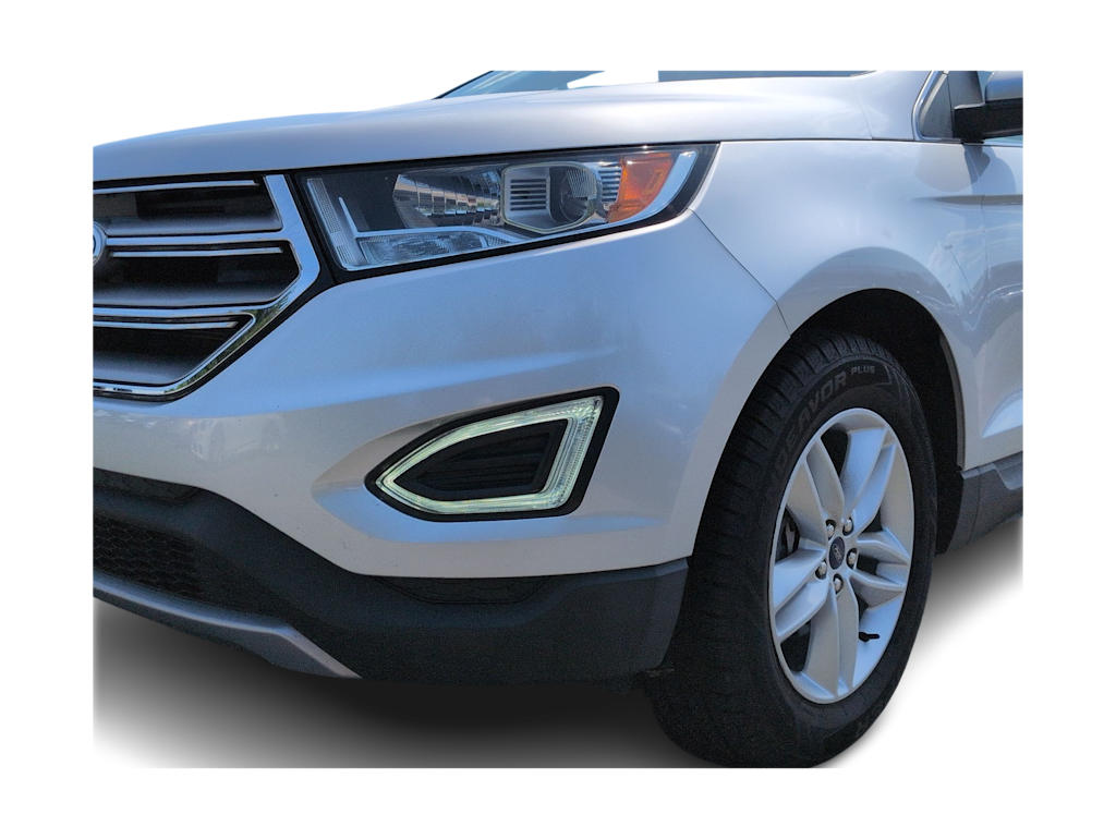 Thumbnail: 2015 Ford Edge - 25