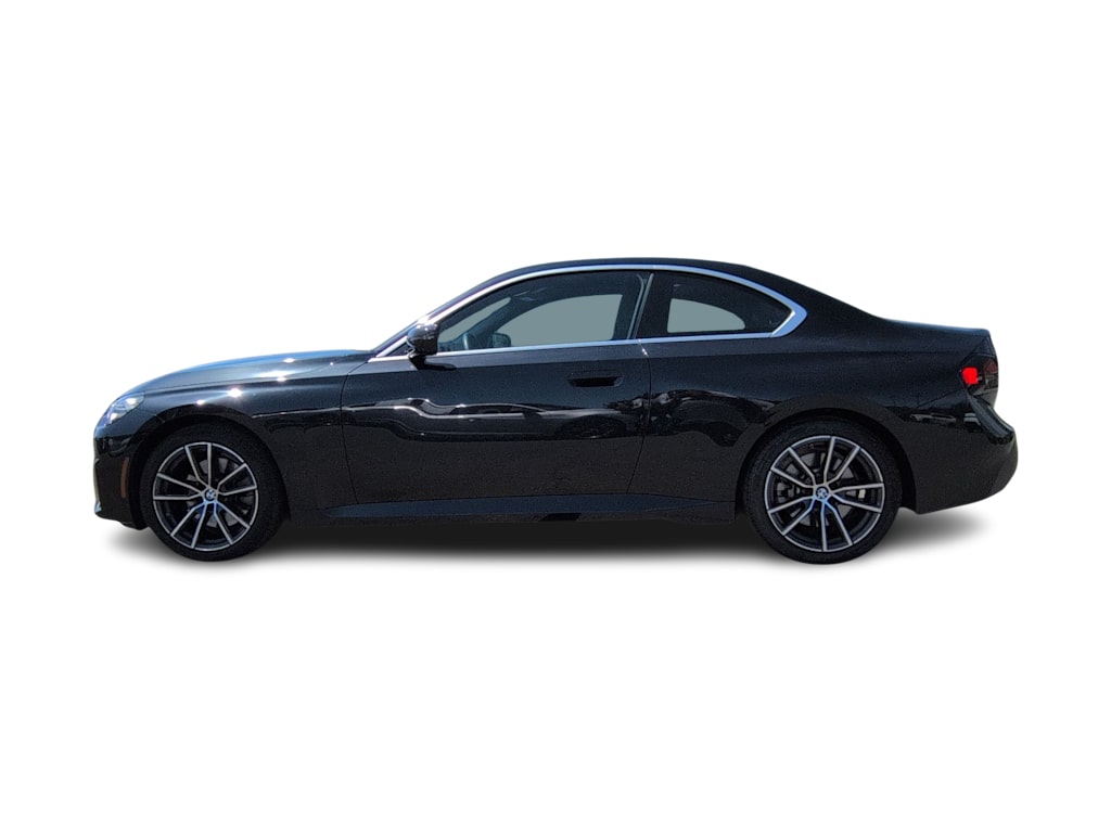Thumbnail: 2023 BMW 2 Series - 3