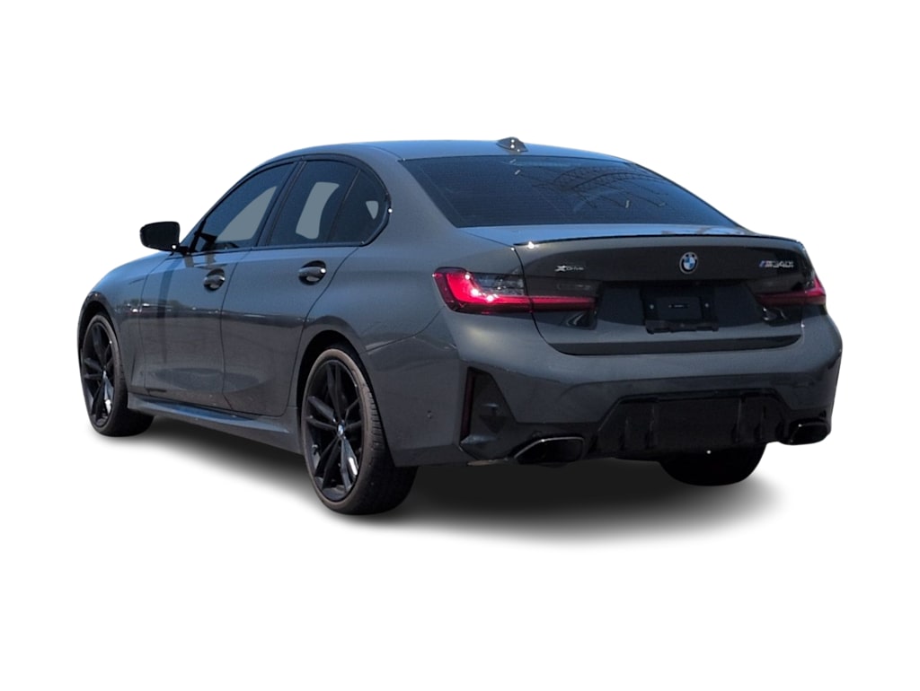 Thumbnail: 2024 BMW 3 Series - 4
