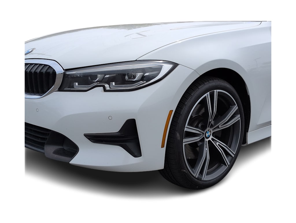Thumbnail: 2021 BMW 3 Series - 24