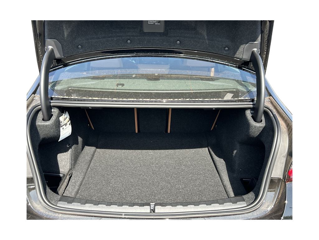 Thumbnail: 2025 BMW 3 Series - 18