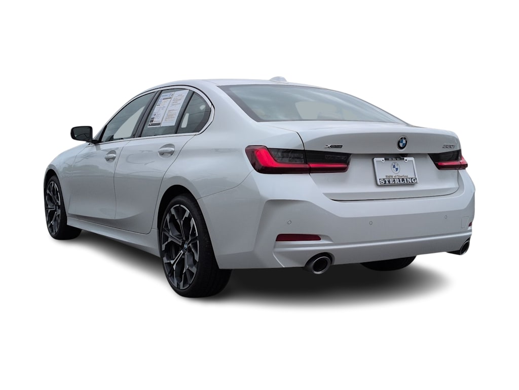 Thumbnail: 2025 BMW 3 Series - 4