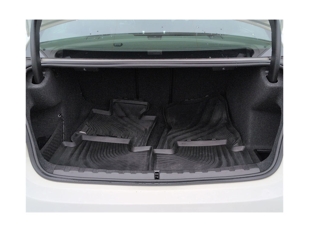 Thumbnail: 2023 BMW 3 Series - 17