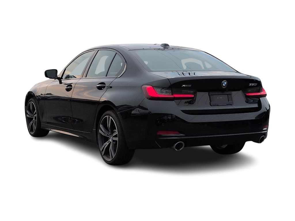 Thumbnail: 2023 BMW 3 Series - 4
