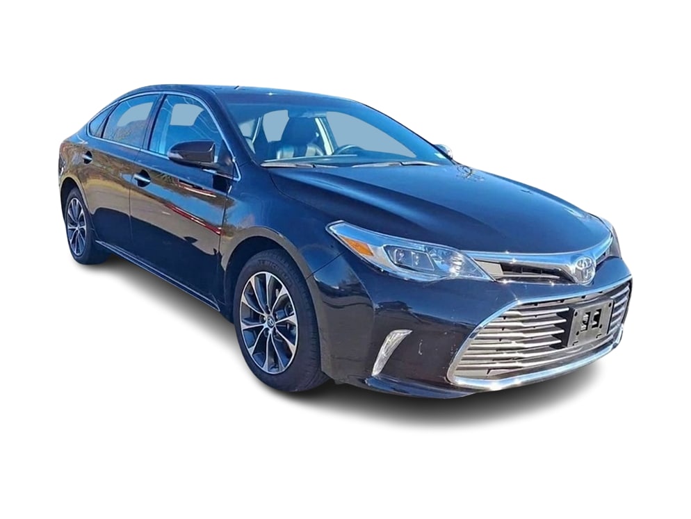 2016 Toyota Avalon XLE 14