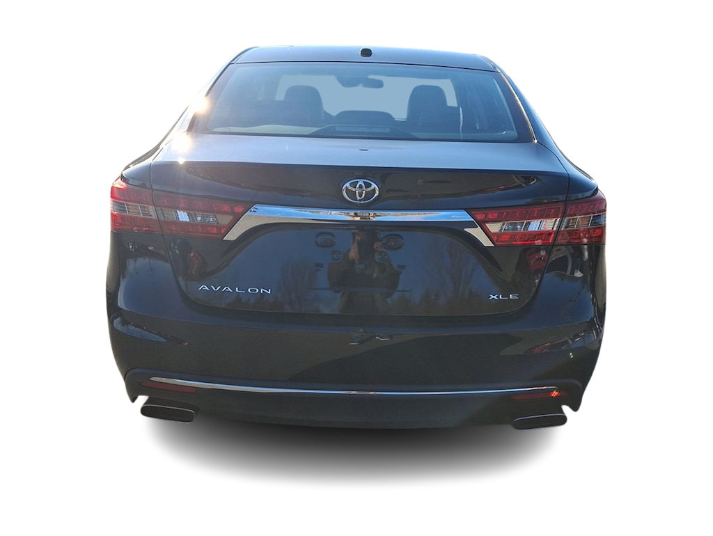 2016 Toyota Avalon XLE 23