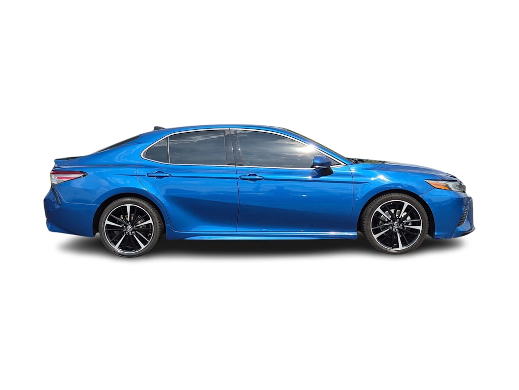 Thumbnail: 2018 Toyota Camry - 24