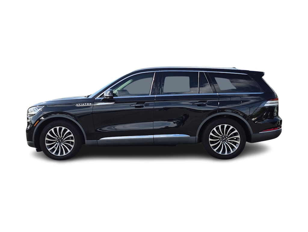 Thumbnail: 2021 Lincoln Aviator - 3