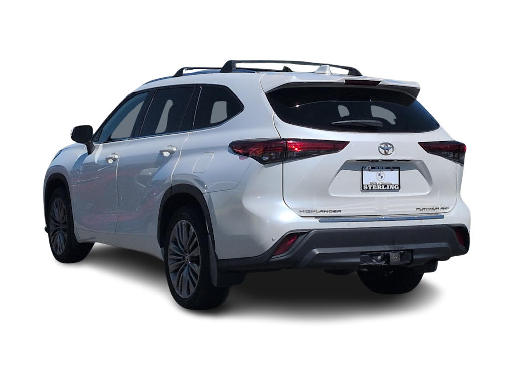 Thumbnail: 2021 Toyota Highlander - 4