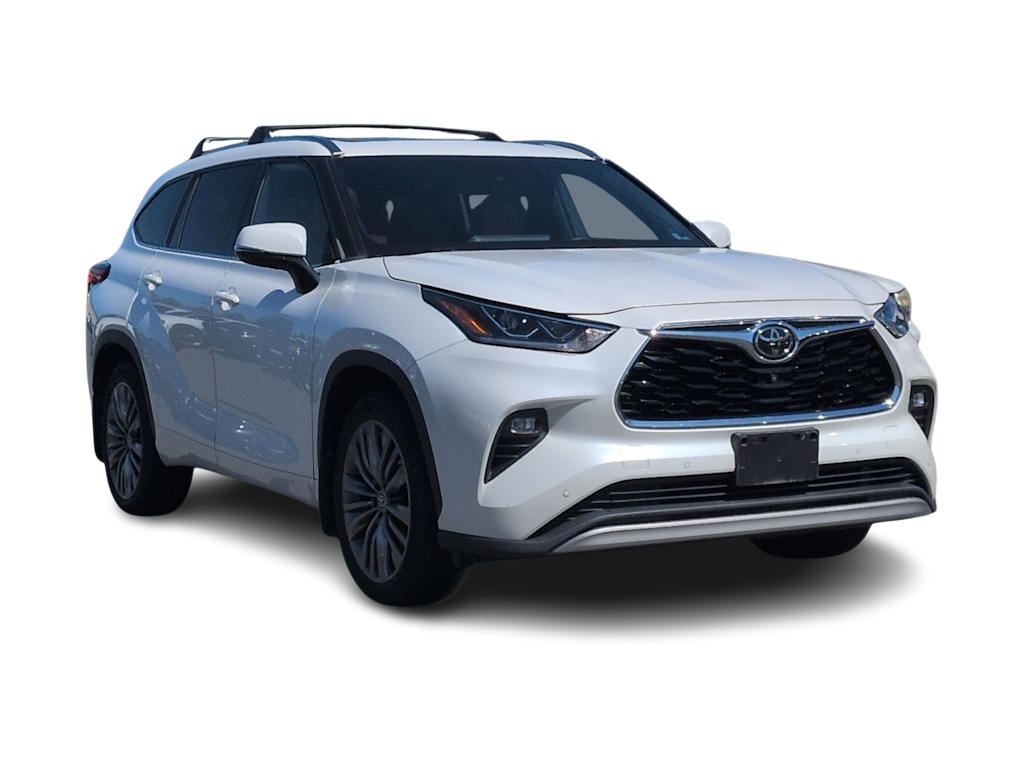 Thumbnail: 2021 Toyota Highlander - 20