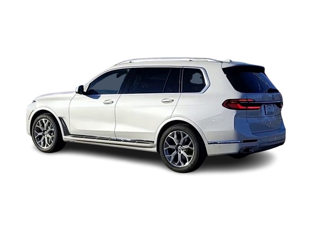 2023 BMW X7 xDrive40i 4