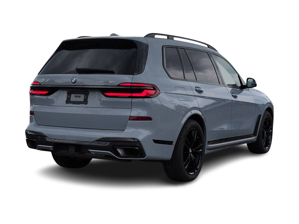 Thumbnail: 2025 BMW X7 - 23