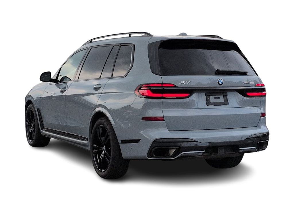 Thumbnail: 2025 BMW X7 - 4